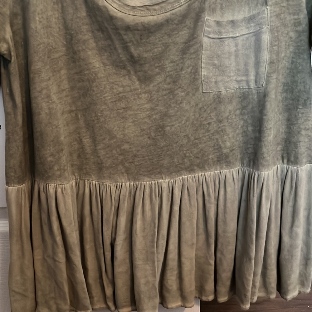 Altar’d State blouse - Picture 3 of 4